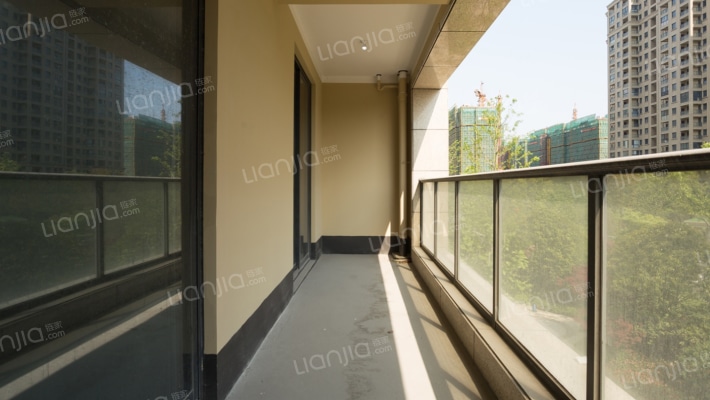 巨成·悦湖湾 5室2厅 460万_嘉兴桐乡市桐乡市巨成