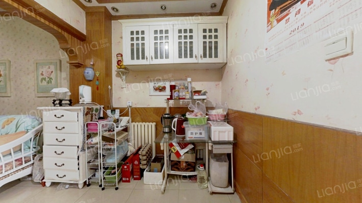 泰山学院文化路宿舍区 3室2厅 164万-餐厅