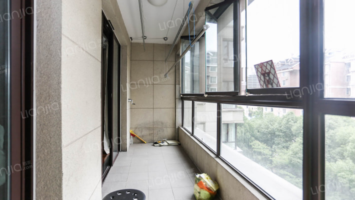 老客户08年全石材外立面,南北板式户型,中区户型方正