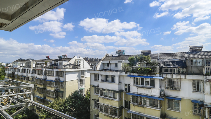 房子实用面积大 并且满五年无抵押随时可签_宁波江北区洪塘姚江花园