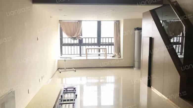华景新城 华景里 理想地 两房一厅 5500月