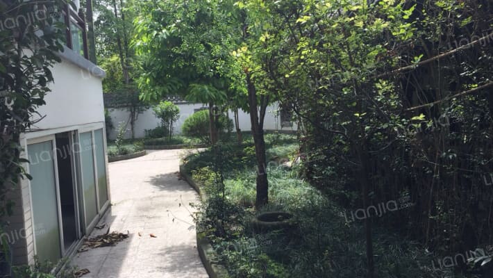 芙蓉古城紫霄园独栋别墅,花园300平,装修房._成都温江