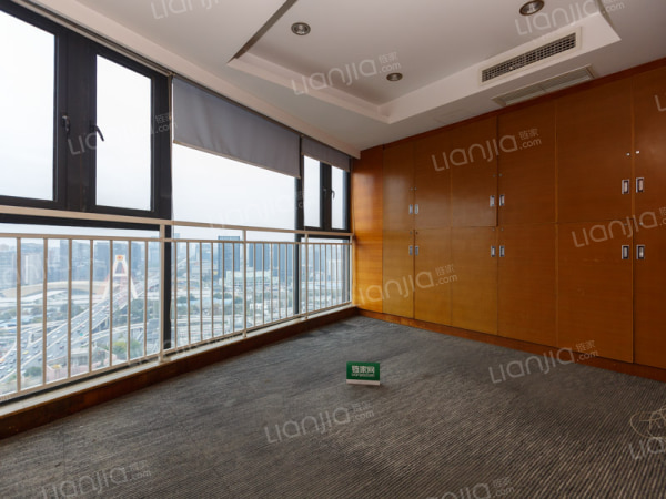 首座 7室2厅 31000元_成都桐梓林首座租房(成