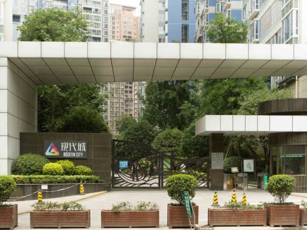 沙湾清水套二带平台_成都沙湾现代城二手房推