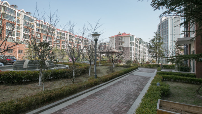 天山华庭,将军楼,这房子我知道_青岛市南天山银海天山