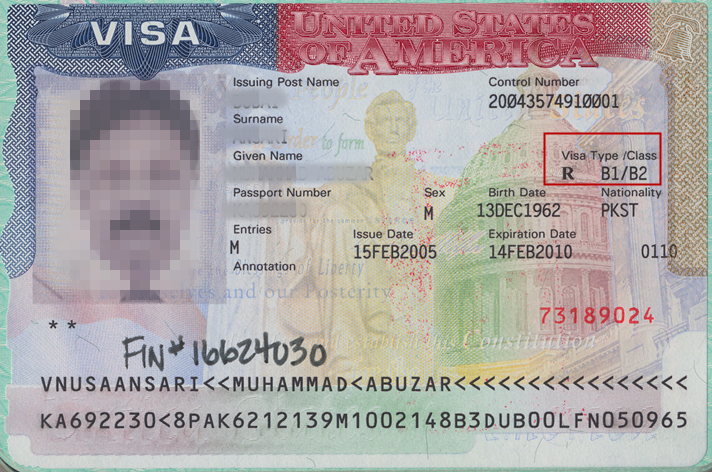 红框部分可以看到该男子持B1/B2签证入境美国