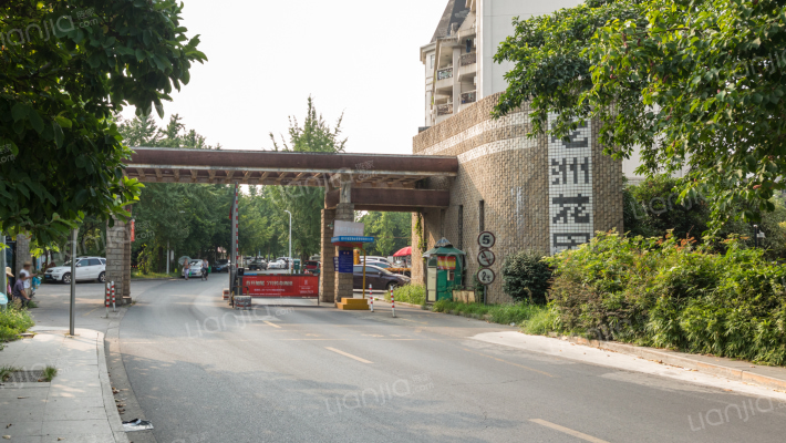 绍兴龙洲花园房价怎么样龙洲花园房源户型图小区车位交通地址详情分析