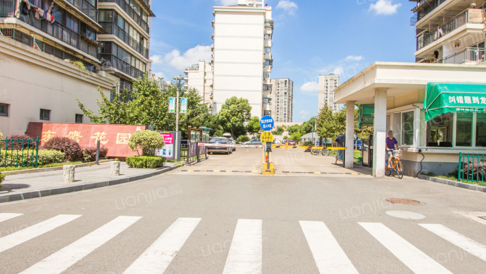 宁波东鹰花园房价怎么样东鹰花园房源户型图小区车位交通地址详情分析