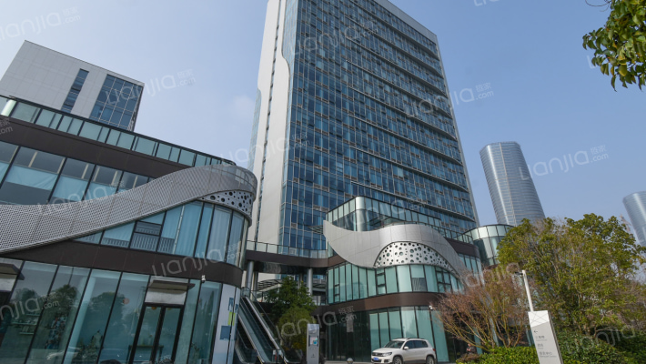 南昌新力外滩9号房价怎么样新力外滩9号房源户型图小区车位交通地址