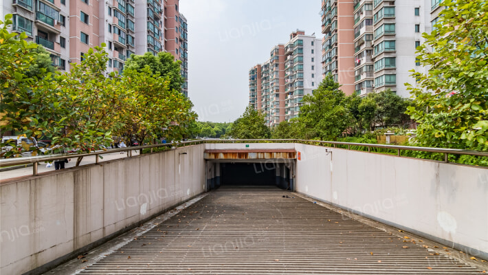 上海新月时代家园房价怎么样新月时代家园房源户型图小区车位交通地址