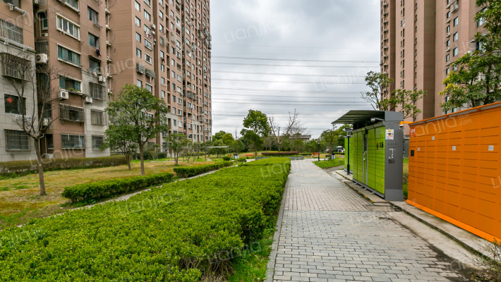 上海地杰国际城d街坊房价怎么样地杰国际城d街坊房源户型图小区车位