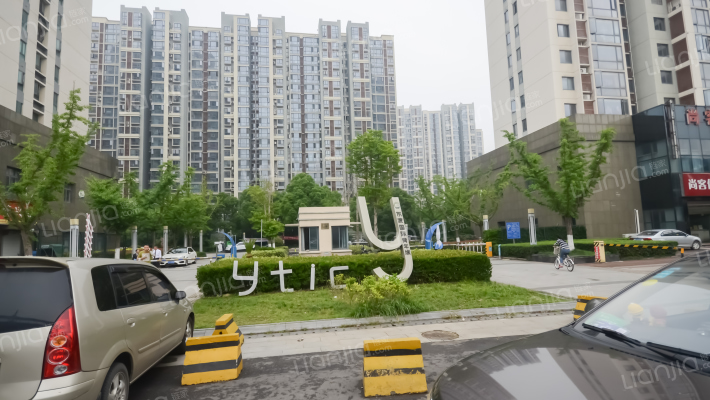 东渡国际青年城