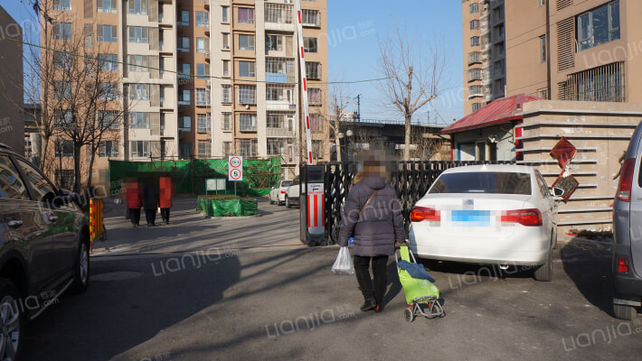 天津名景花园房价怎么样名景花园房源户型图小区车位交通地址详情分析