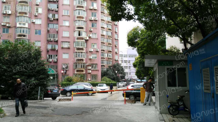 东源大厦外景图