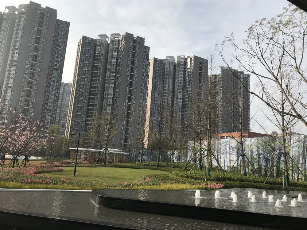 保利时代图片_保利时代实景图(大连链家新房)