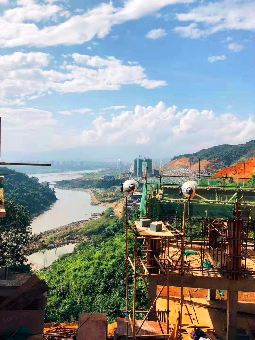 观澜云顶图片_观澜云顶实景图(西双版纳链家新房)