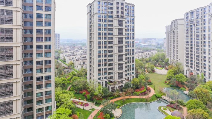 中海紫御豪庭(公寓) 4室2厅 2130万_上海长征中海紫御