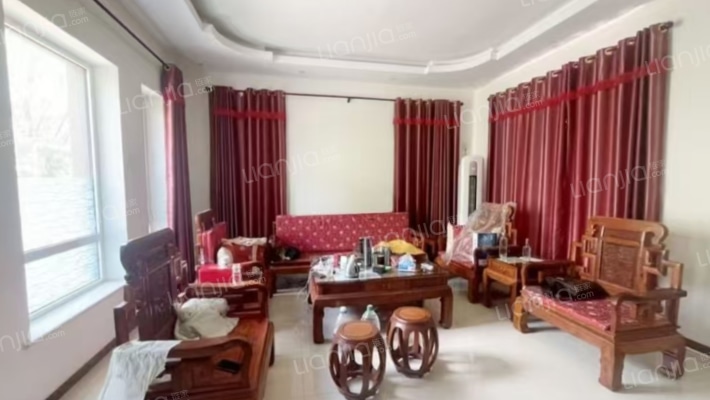 京都颐和城     南北通透   带庭院    交通方便-客厅A