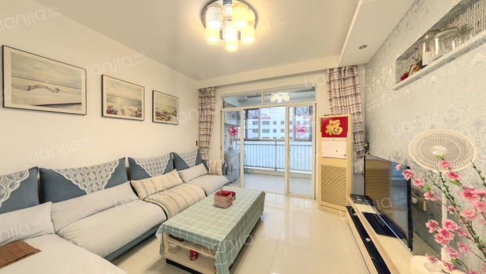 新景雅苑二手房实景图