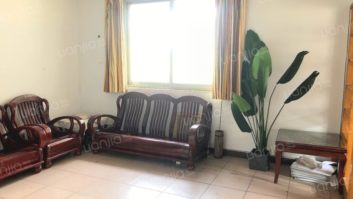 道路运输管理局宿舍区二手房实景图