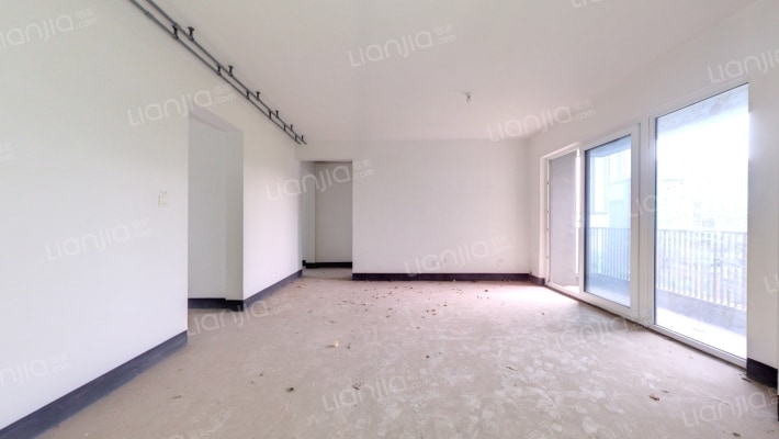 龙湖悠山庭院二手房实景图