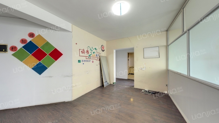 郡亭公寓二手房实景图