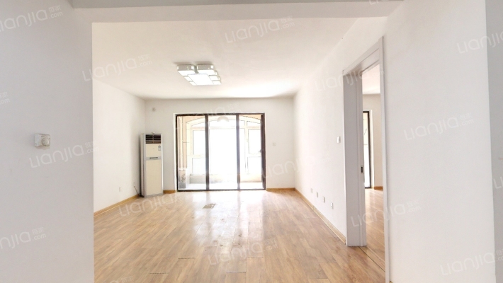 金科罗兰公馆二手房实景图