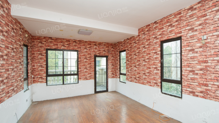 翡翠湾二手房实景图