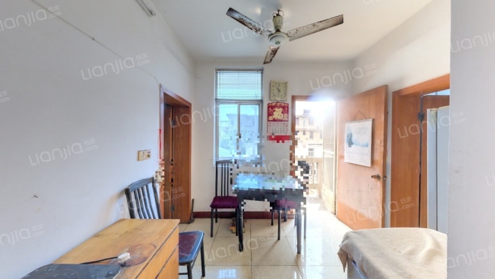 姚港路25号二手房实景图