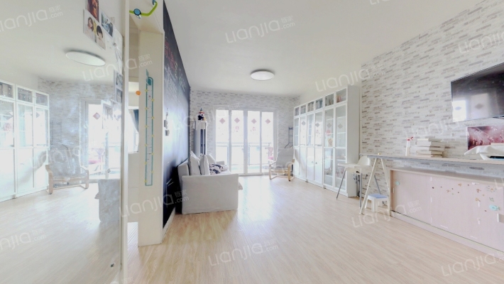 置信逸都丹郡A区二手房实景图