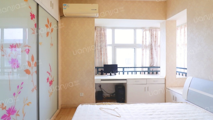 上江北两房出售，精装修价格优惠拎包入住-卧室B