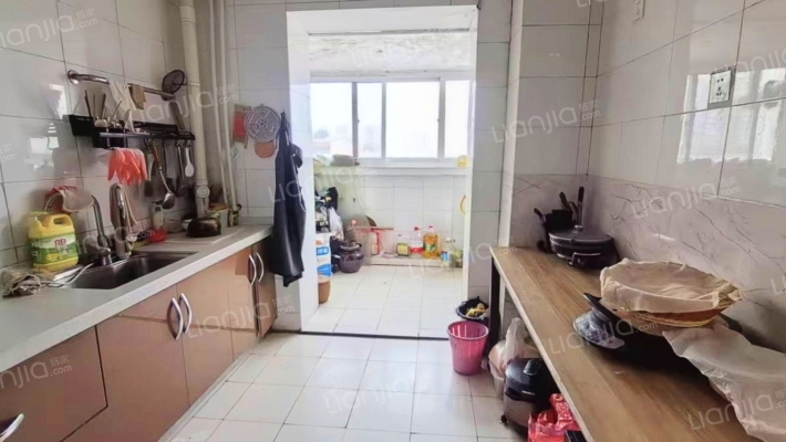 华阳公寓 小区干净整洁 采光好 无遮挡-厨房