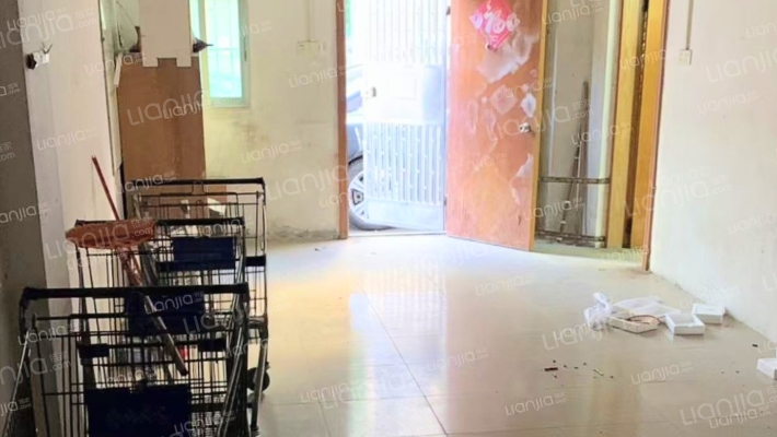 翠桦花园二手房实景图