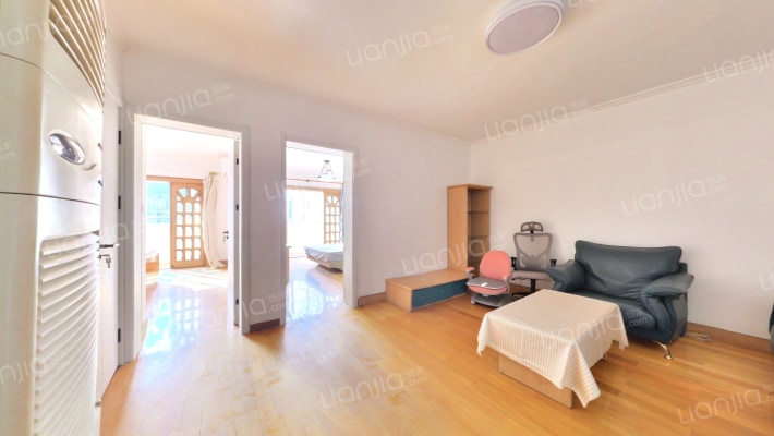 威宁路291弄二手房实景图