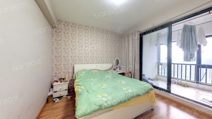 恒合金座二手房实景图