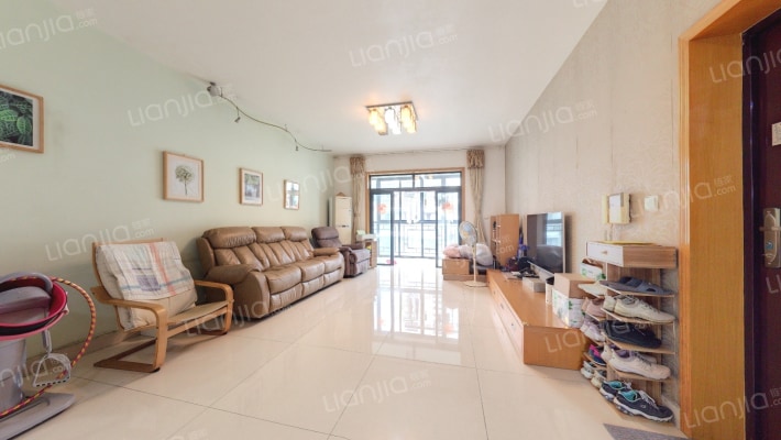 蓝郡二手房实景图