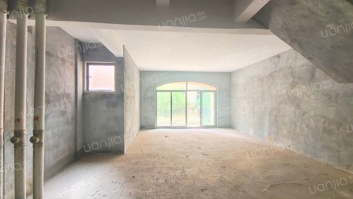 南海湾养生谷花园二手房实景图