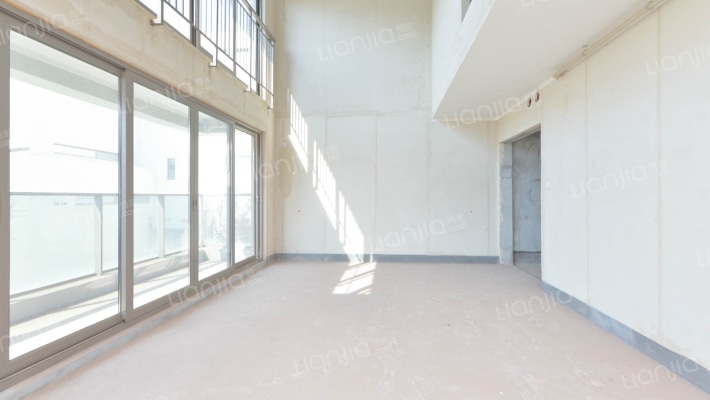 绿城春溪雲庐四期二手房实景图