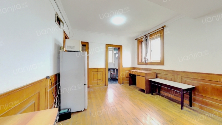 翔殷路491弄二手房实景图