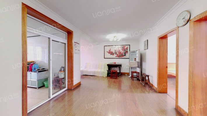 苏东花苑二手房实景图