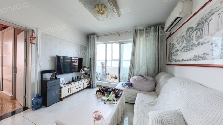 晶城二手房实景图