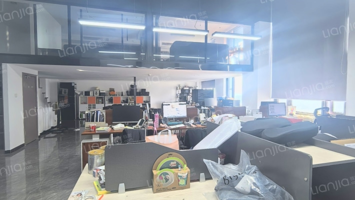 万科云汇中心写字楼二手房实景图