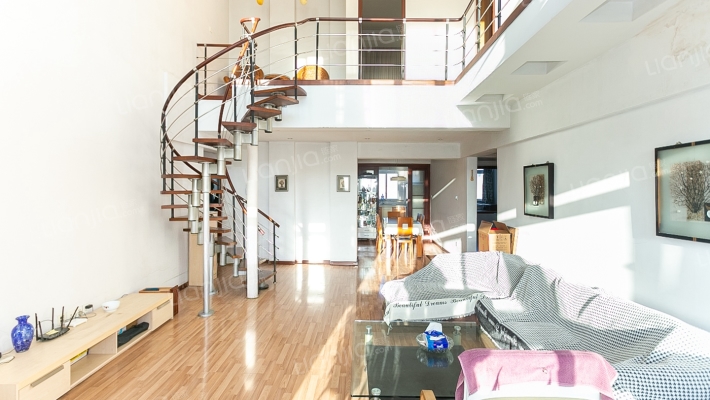 世纪园二手房实景图