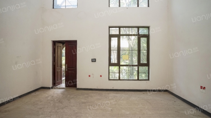 融创都铎庄园二期二手房实景图