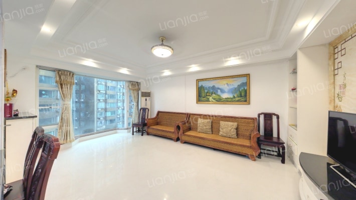 琴海居二手房实景图