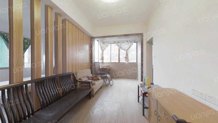 朗骏苑二手房实景图