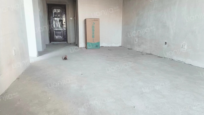 香邑溪谷 全阳两居 好楼层 房本满二-餐厅