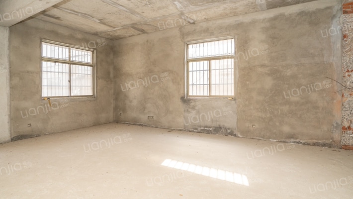 肖杆村192号二手房实景图