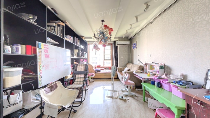 华宇静苑二期二手房实景图
