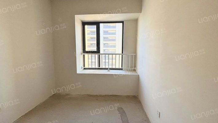 房子小区环境优美     绿化多   采光没有遮挡-卧室A